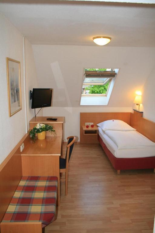 Hotel Restaurant Haus Odendahl Köln Rum bild